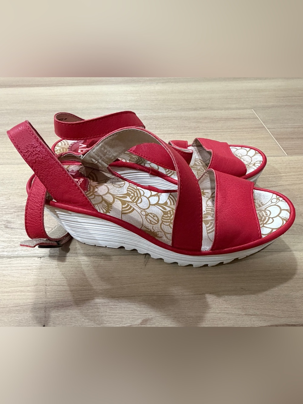 Fly London Yesk Ankle Wrap Sandals—40 EU - Picture 2 of 11